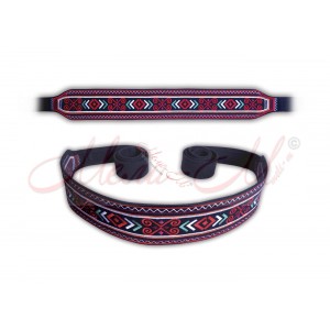 Embroidered belt