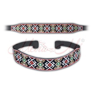 Embroidered belt