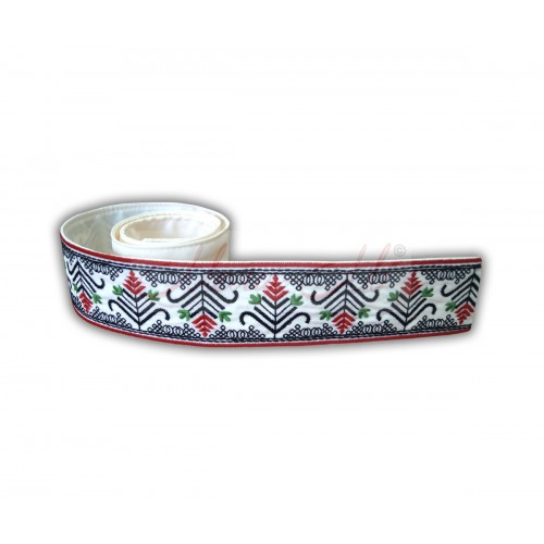 Embroidered belt