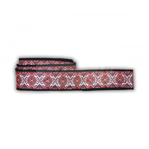 Embroidered belt