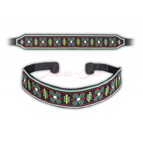 Embroidered belt