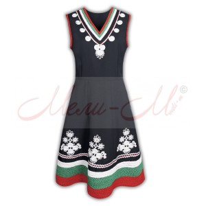 Traditional Women's pinafore (sukman)