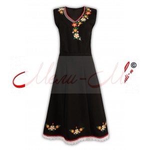 Traditional Women's pinafore (sukman)