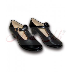 Lady's Skarpini (folklore dance shoes) leatherette