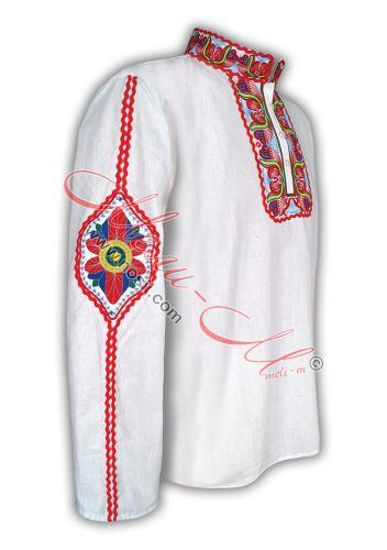 Дамска Традиционна бродирана риза